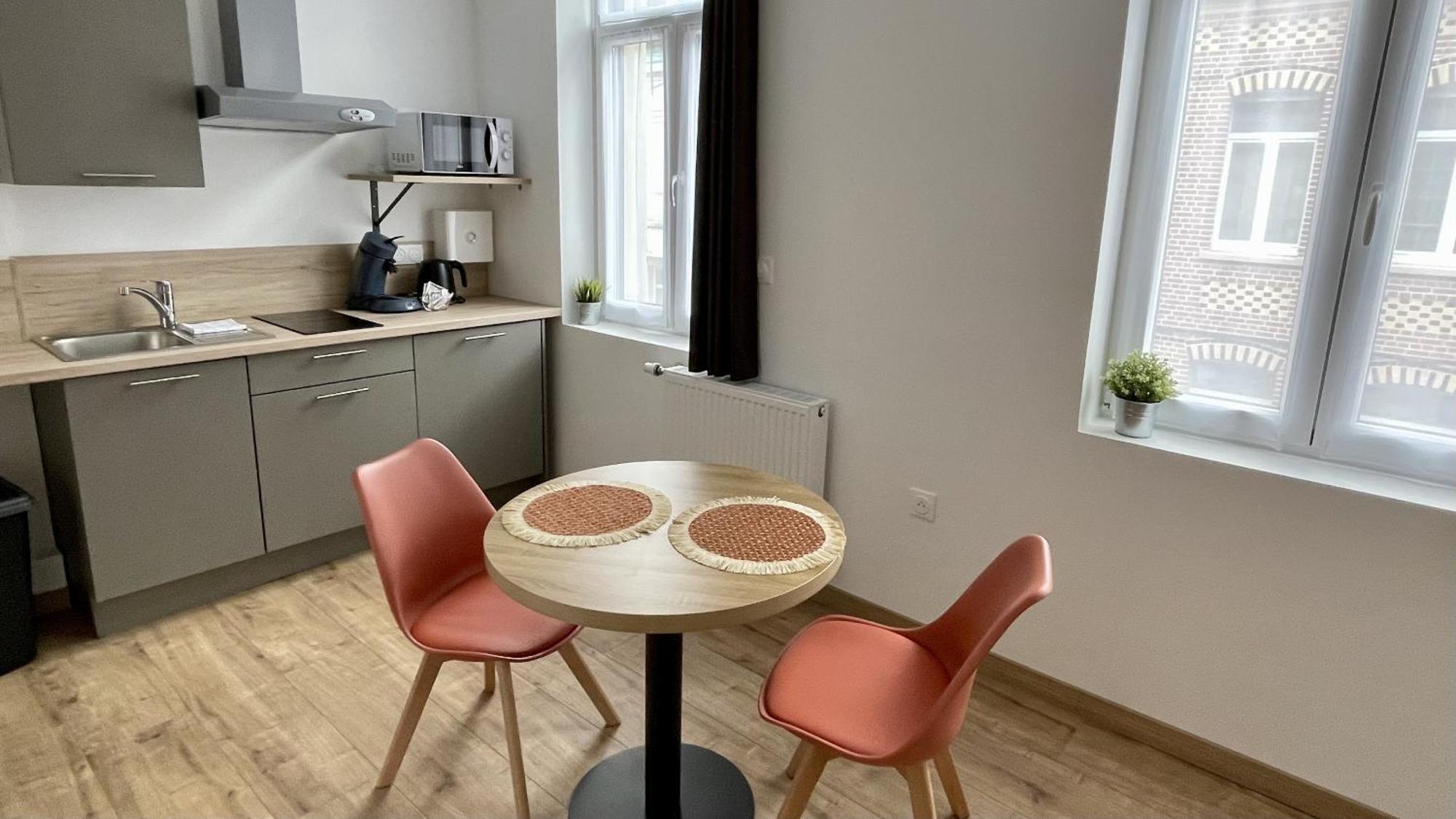 Appart Hotel Gambetta Lens Esterno foto